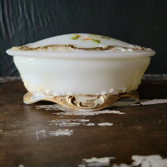 Antique Milk Glass Dresser Vanity Box With Embossed Gold Detailing - Small Hairp - Picture 2 of 9